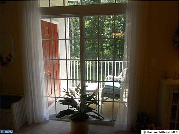 3rd image of 625 Sophee Ln #6