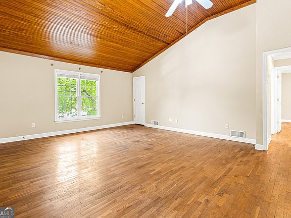 5th image of 1020 Scott Blvd APT D3