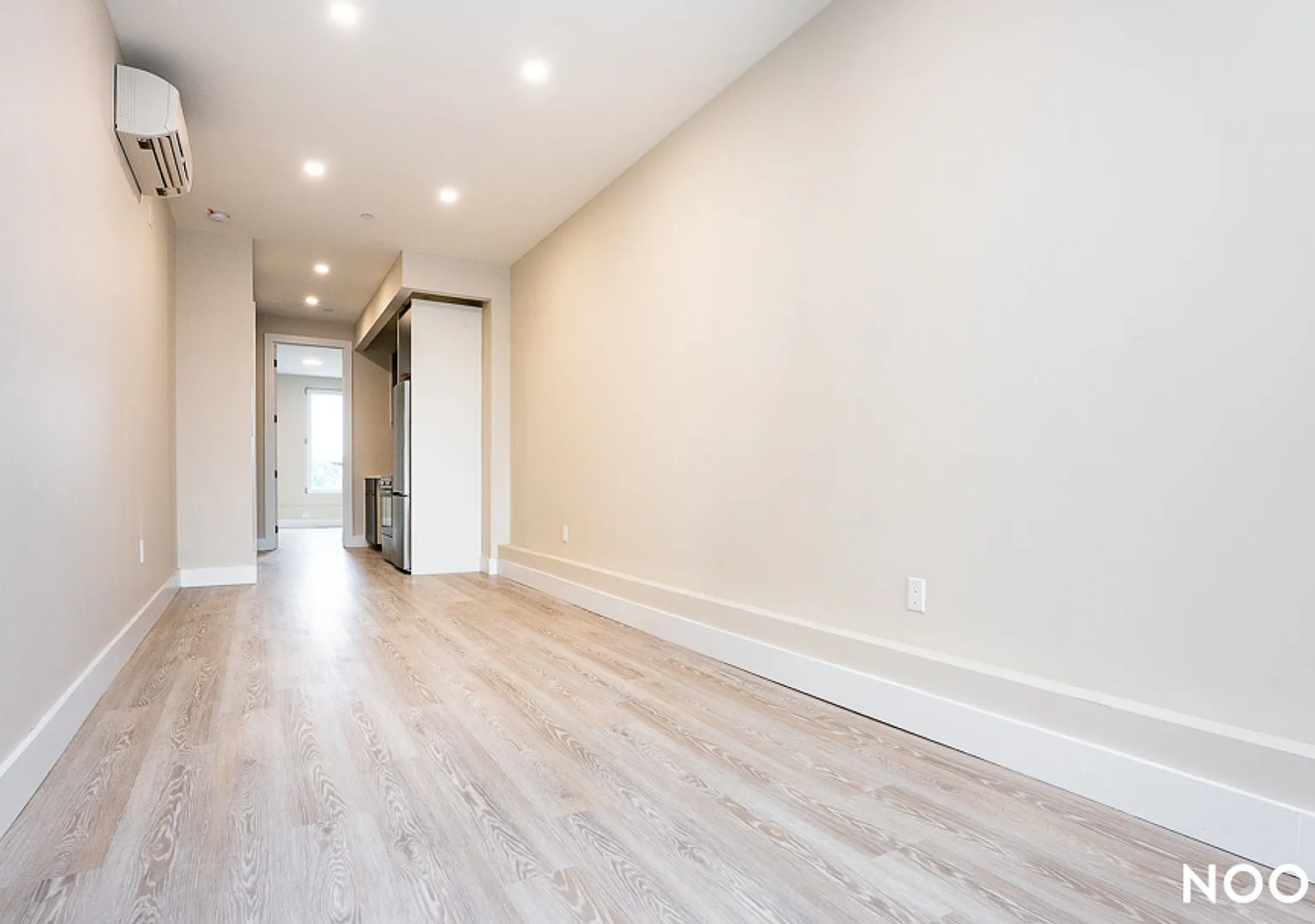 373 Knickerbocker Avenue — Photo 4