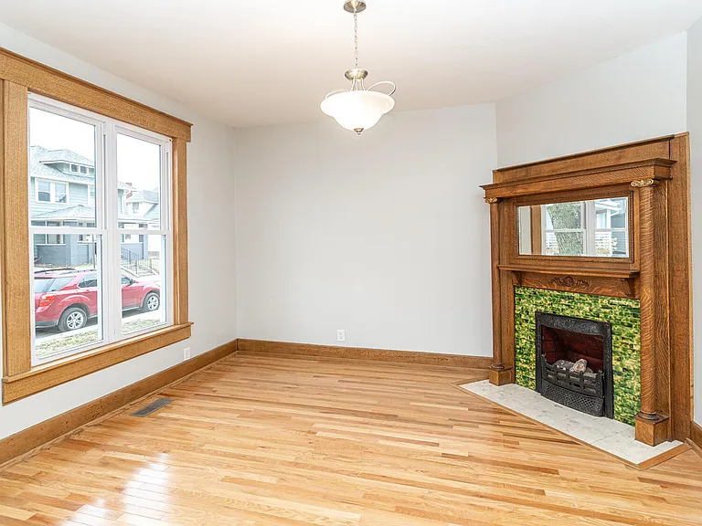 712 Terrace Ave — Photo 9