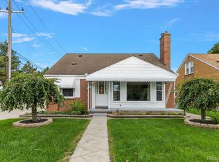 2226 Drexel St, Dearborn, MI 48128