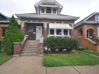 6527 26th Pl, Berwyn, IL, 60402
