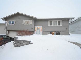 3312 Cheyenne Blvd, Sioux City, IA 51104