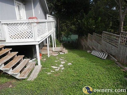 4th image of 2063 Chinaberry Ln
