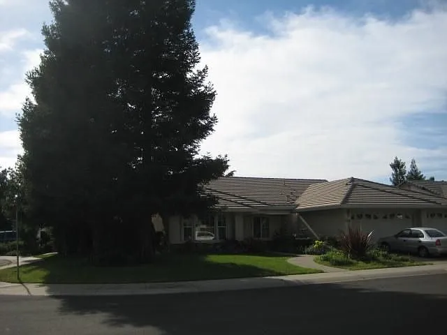 1566 Cynda Ln photo 1