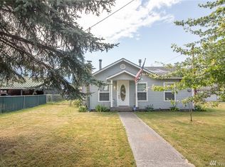 865 Montague Ave, Darrington, WA