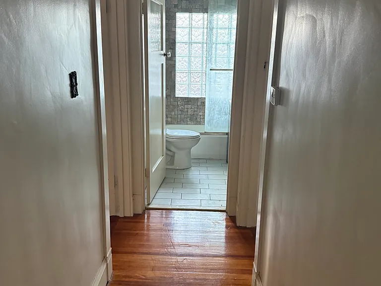 1259 N Prairie St #2 — Photo 6