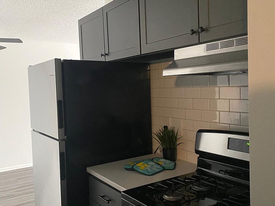 Kitchen & Appliances | Talus Apartments | Plymouth