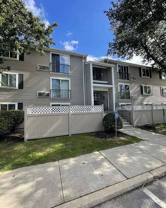 Natick Village 2 Village Hill Ln Natick MA Zillow