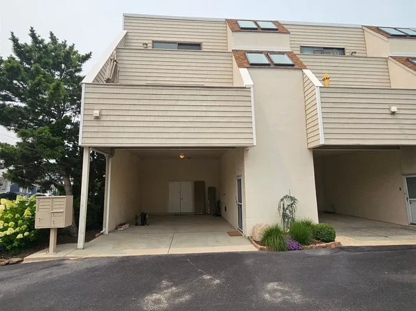 11 S Adams Ave APT 8, Margate, NJ 08402