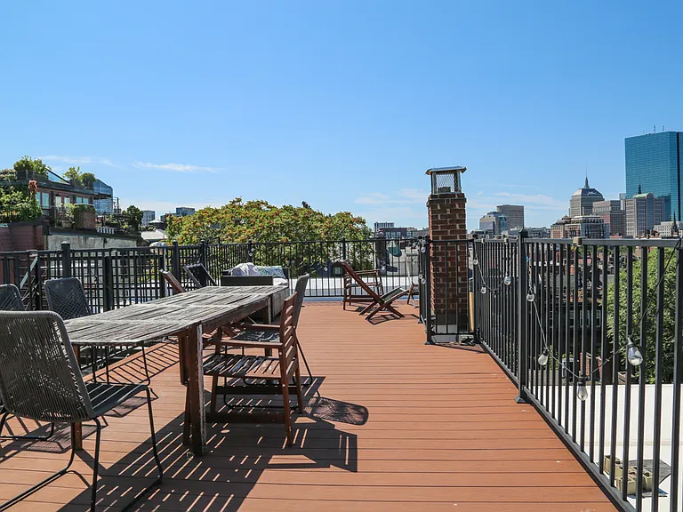 70 Revere St #3 — Photo 9