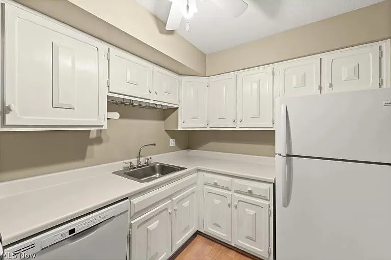 4787 Columbia Rd #204 — Photo 13