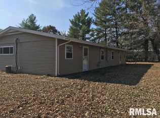 5301 Country Club Rd, Murphysboro, IL 62966