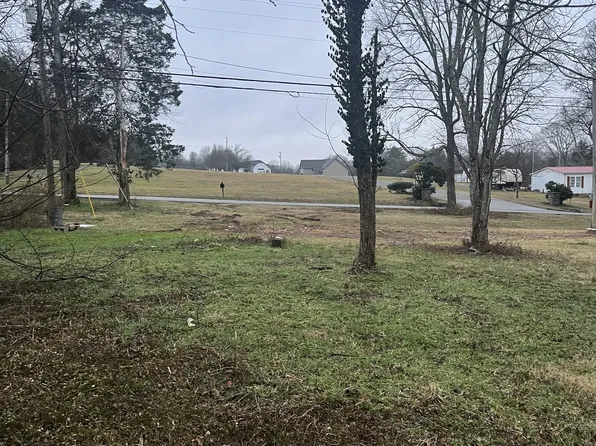 215 Flat Rock Rd, Lebanon, TN 37090