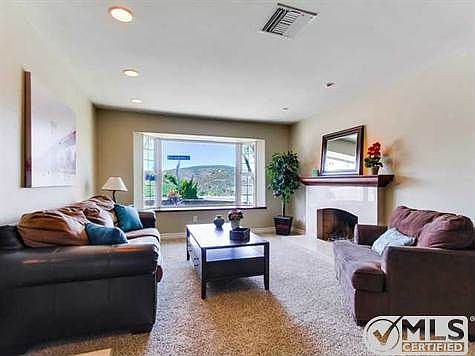 4th image of 8287 Royal Gorge Dr