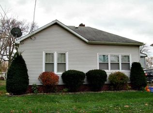 205 E Grove St, Streator, IL 61364