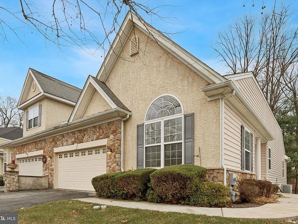1st image of 550 Hodgson Cir