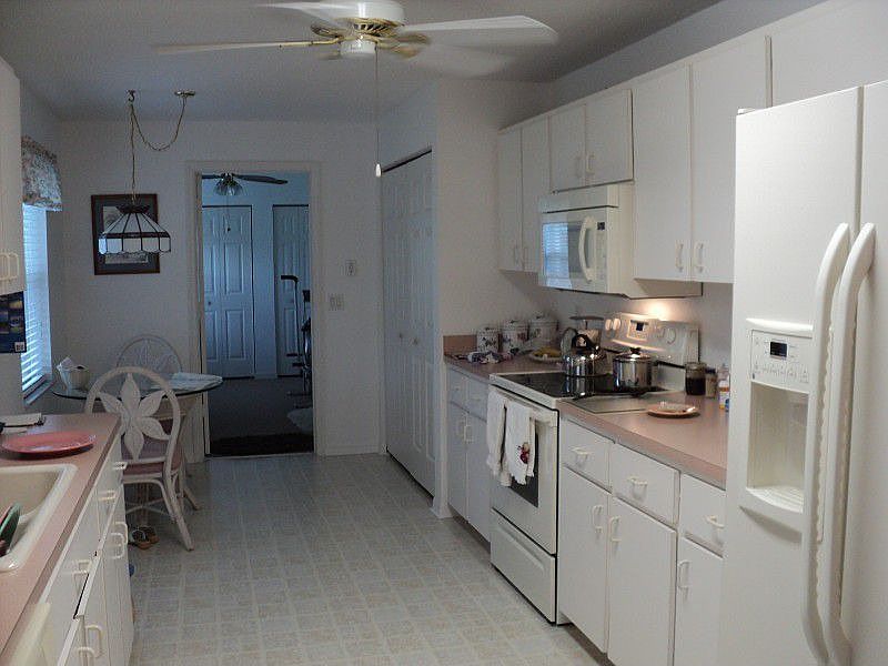 2nd image of 8496 SW 61st Terrace Rd
