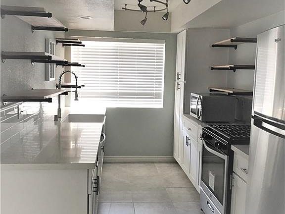 4th image of 1405 Vegas Valley Dr APT 209