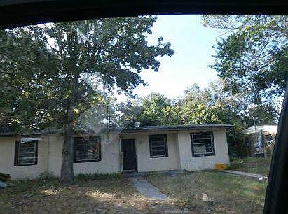 1st image of 1121 NW 30th St