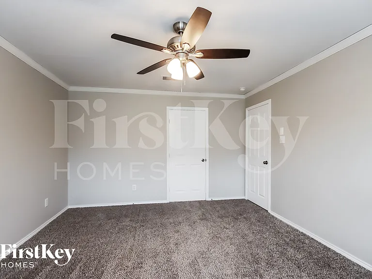 12218 Sunlight Peak Ln — Photo 9