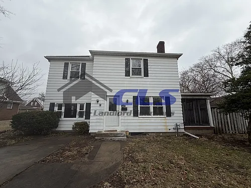 2116 Poplar St Photo 1