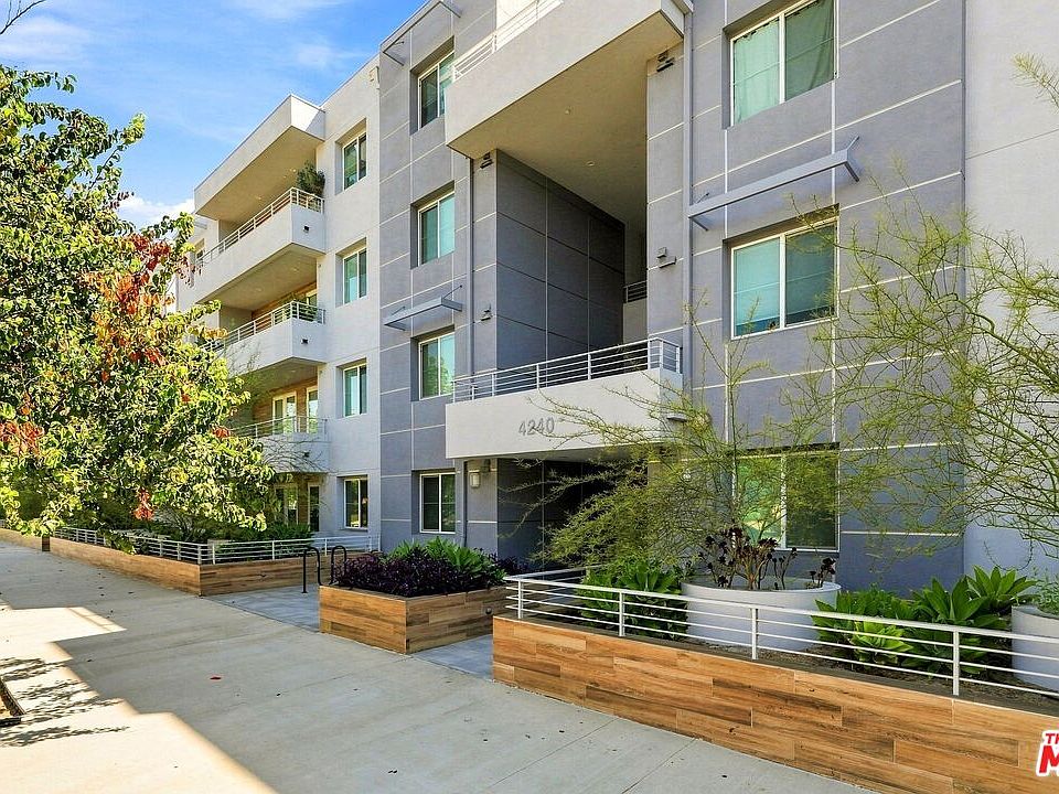 1st image of 4240 Laurel Canyon Blvd Unit 305