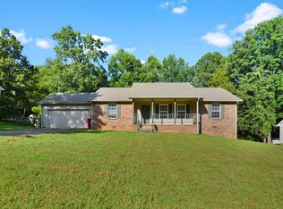 3502 Eastridge Rd, Woodlawn, TN 37191