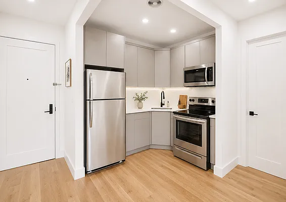 Kitchen, photo 1