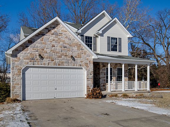 2nd image of 733 Paige Cir