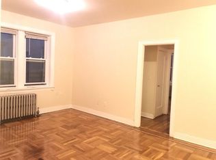 4748 43rd St APT 3R, Woodside, NY 11377