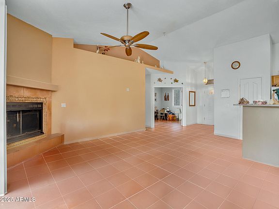 5th image of 1063 S VIEJO Drive