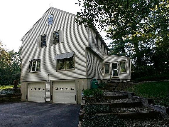 Garage & Sunroom View