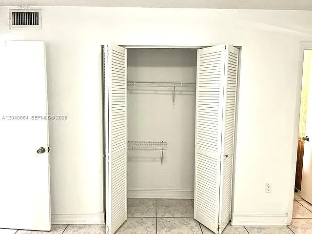 444 SW 4th St #404 — Photo 11