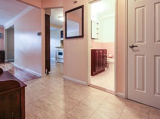 52-62 69th St #2, Maspeth, NY 11378