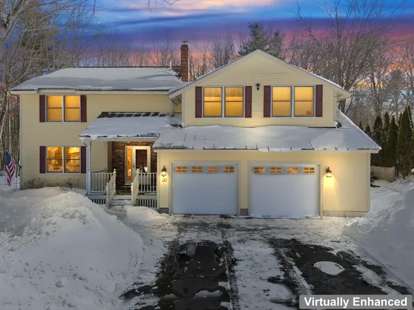 20 Cushnoc Lane, Brunswick, ME 04011