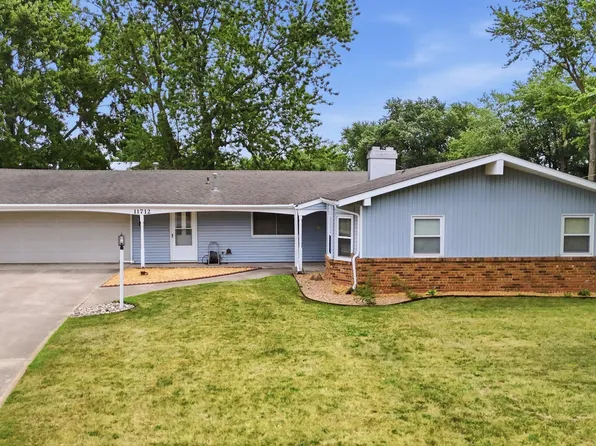 11712 Roberts Rd, Harlan, IN 46743