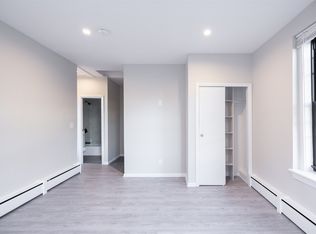 158 Saint Botolph St #10, Boston, MA 02115