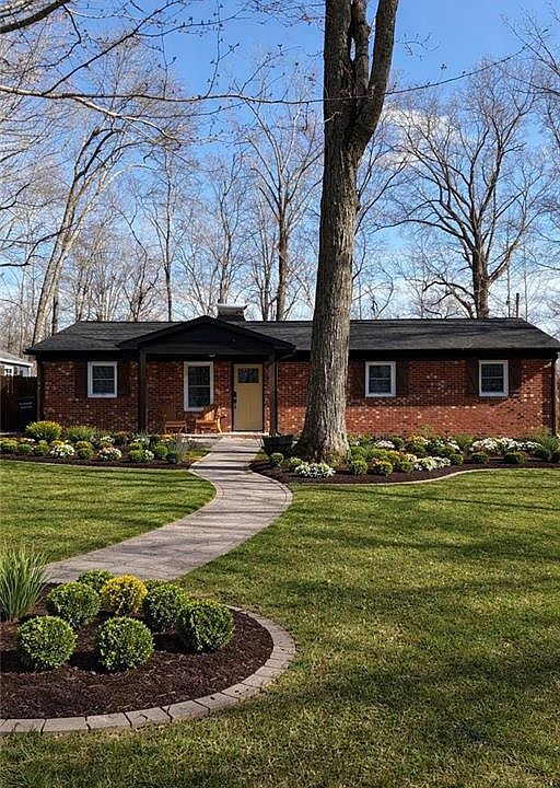 1st image of 2252 Lucy Ln