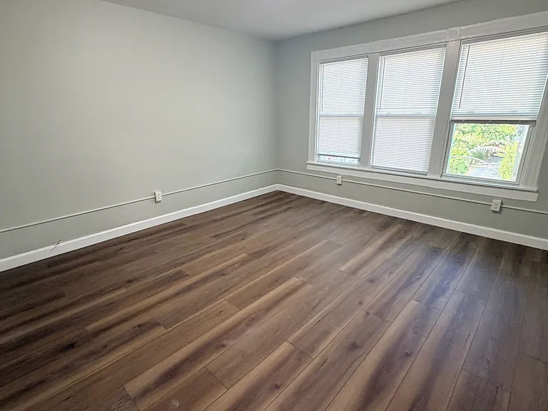 8 Arch St #2 — Photo 3