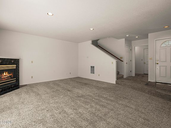 5th image of 3063 Austin Ln