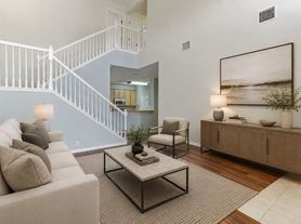 20904 Waterside Dr, Leander, TX