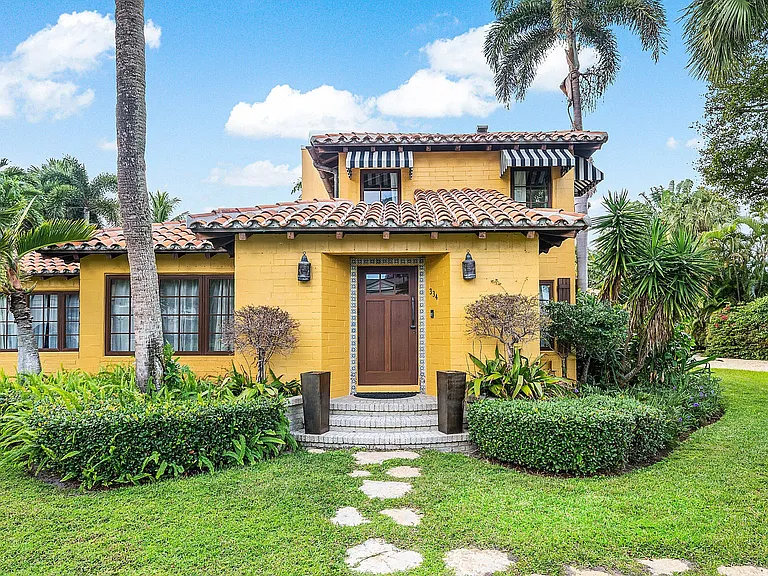 334 Palm Trl — Photo 12