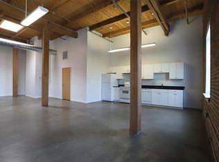 90 Lafayette St #9, Salem, MA 01970