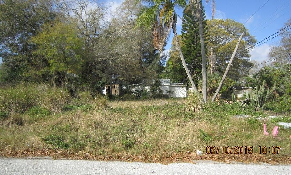 1st image of 4550 39th St N