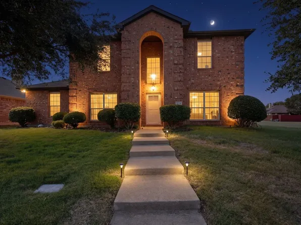 1236 Blue Brook Dr, Rockwall, TX 75087