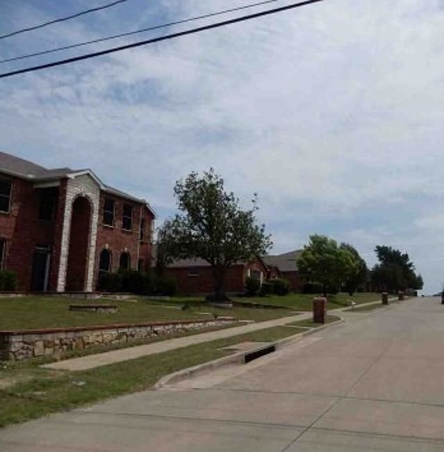 1st image of 741 Courson Dr