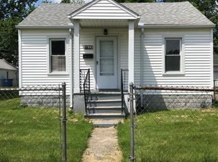 8653 Cadillac Ave, Warren, MI 48089