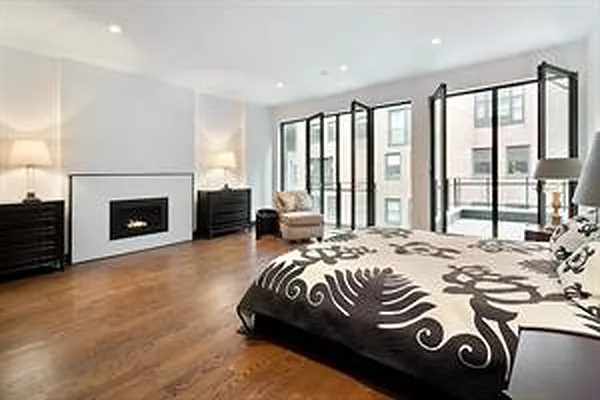 Sold by Corcoran | media 1