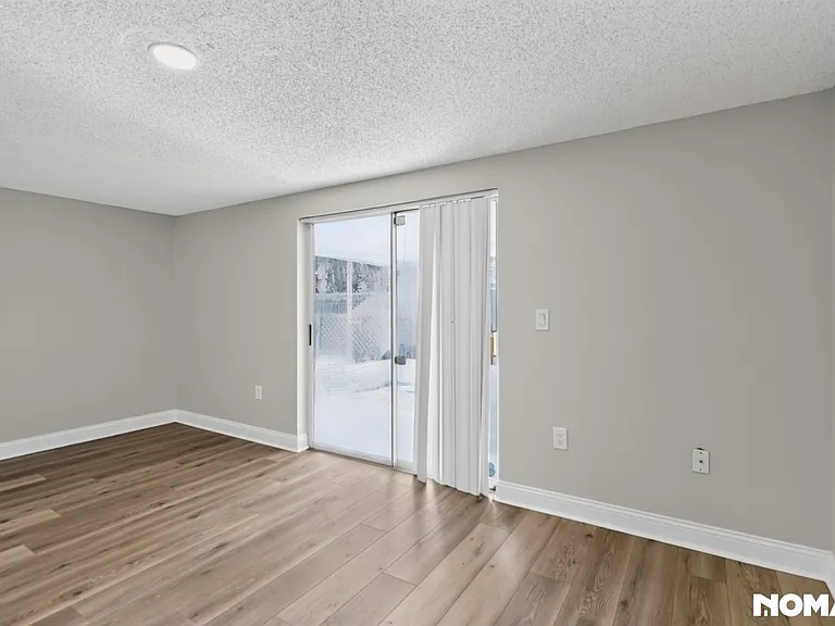 4846 Dogwood St — Photo 7